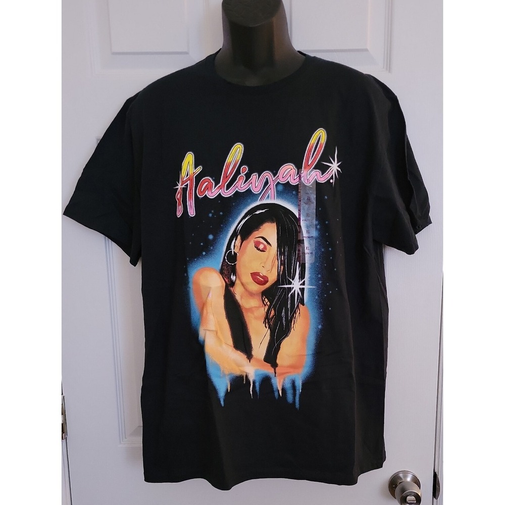 Aaliyah NWT Graphic Athletic Fit Short Sleeve Black Crew Neck T-Shirt‎ Size XL
